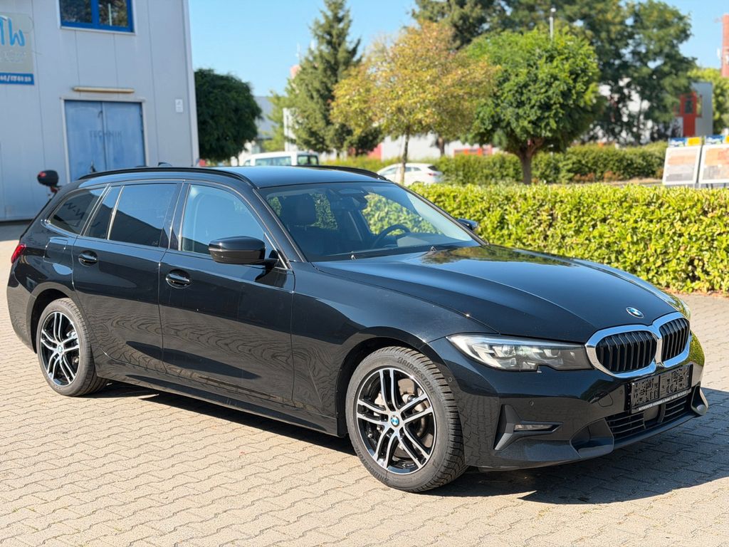 Image of BMW 330