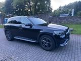 Mercedes-Benz GLC 400 AMG Paket Pano Burmester 360  Airmatic - Mercedes-Benz GLC 400 von privat