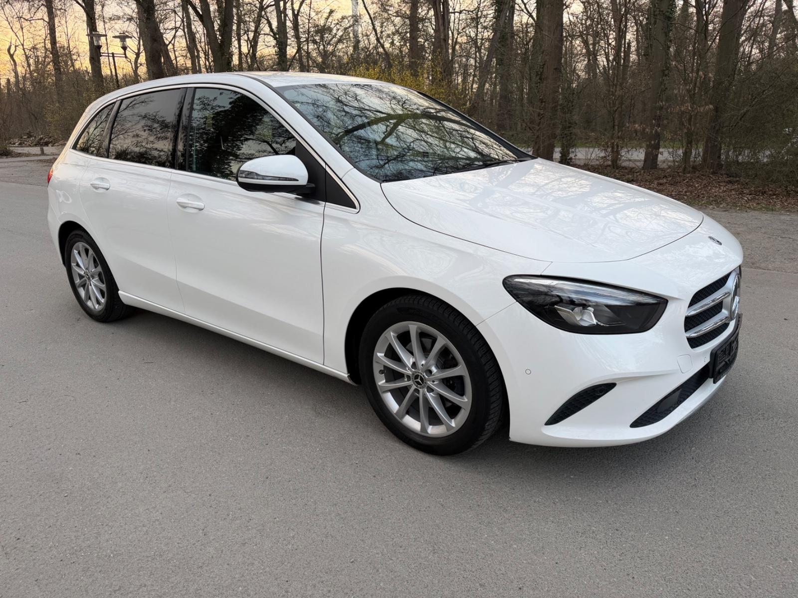 Mercedes-Benz B-Class Automatik Top Ausstattung Widescreen, миниатюра 6