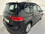 Volkswagen Touran 1.5 TSI DSG Comfortline 7-Sitzer EU6e - Volkswagen Touran mit Benzin-Antrieb: Kleinbus, Automatik, 1.6