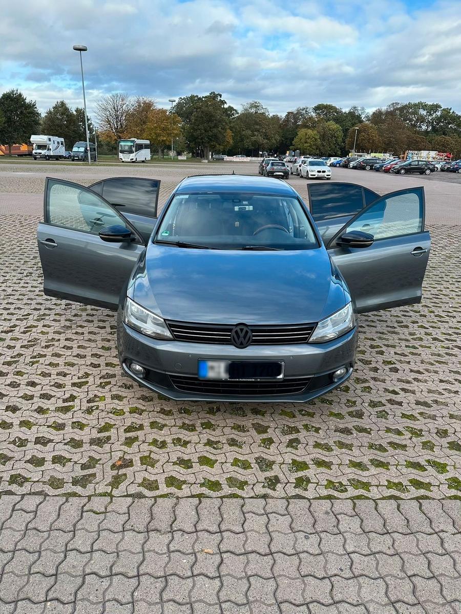 Volkswagen Jetta