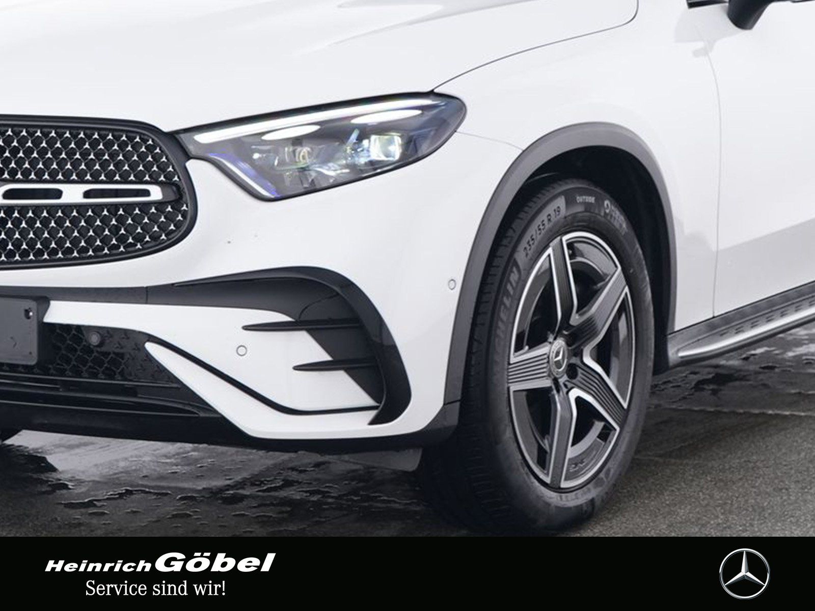 Fahrzeugabbildung Mercedes-Benz GLC 300 4M AMG+AHK+PANO+STANDHZ+DISTRONIC+NIGHT