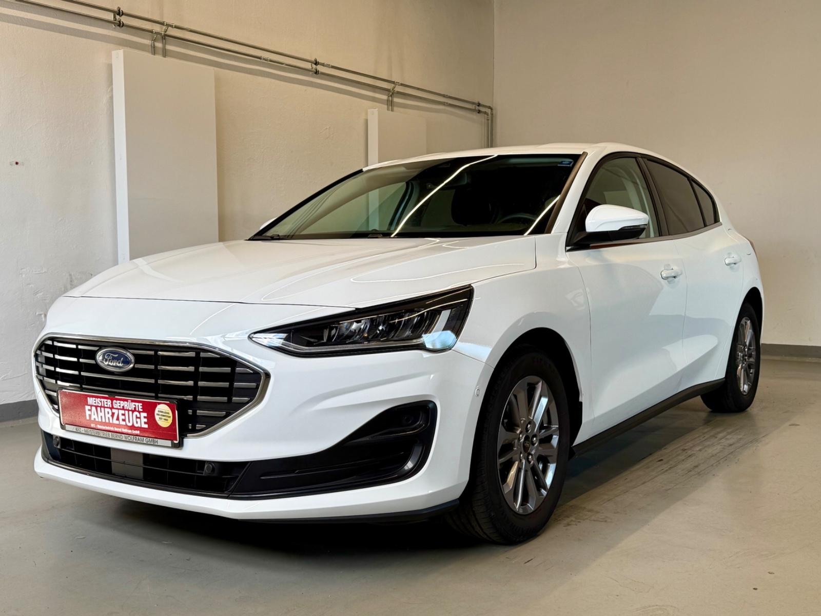 Ford Focus Lim. 1.0 EcoBoost Hybrid Aut Titanium