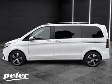 Mercedes V 220 - 2