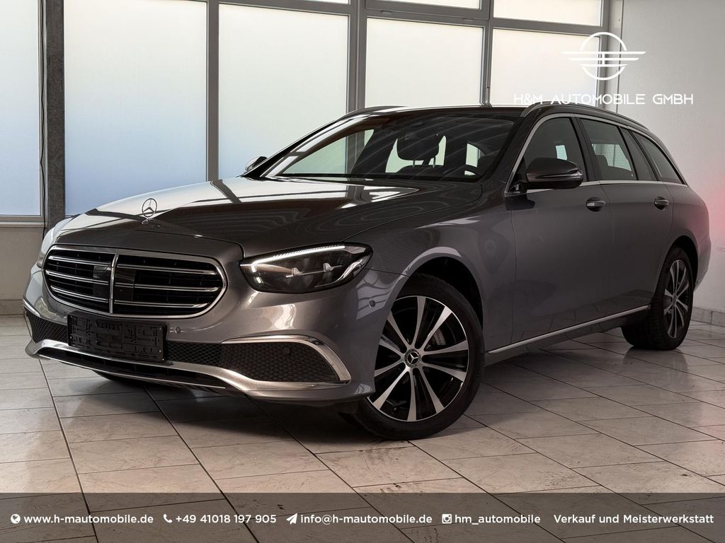 Image of Mercedes-Benz E 300