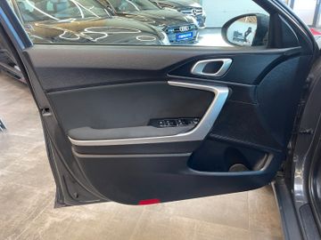 Kia cee&apos;d Sportswagon *KAM*NAVI*LKHZ*PDC*SZHZ*