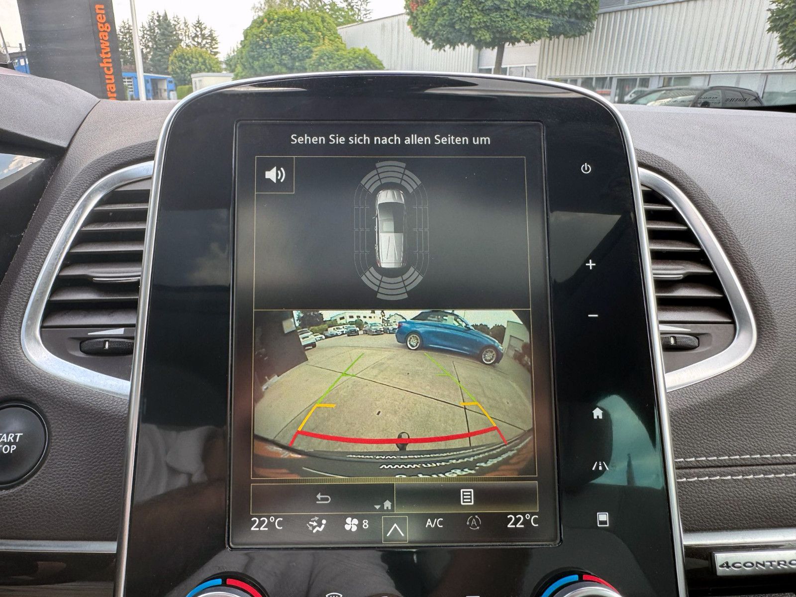 Fahrzeugabbildung Renault Espace V Initiale Paris 2.0 dCi LED ACC KAM AHK