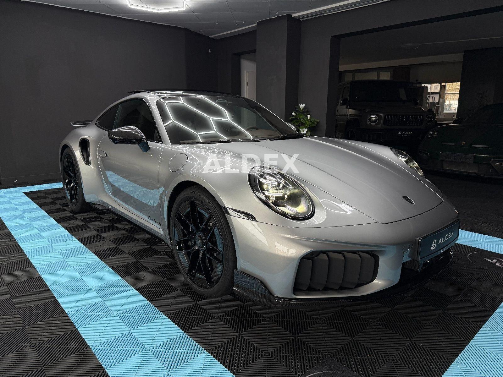 Porsche 992.2 Turbo S Coupe AERO CARBON°PANO°BURM°LIFT°