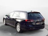 Volkswagen Passat Var. 2,0TDI DSG Business LED AHK Navi - gebrauchte VW Passat aus dem Jahr 2022
