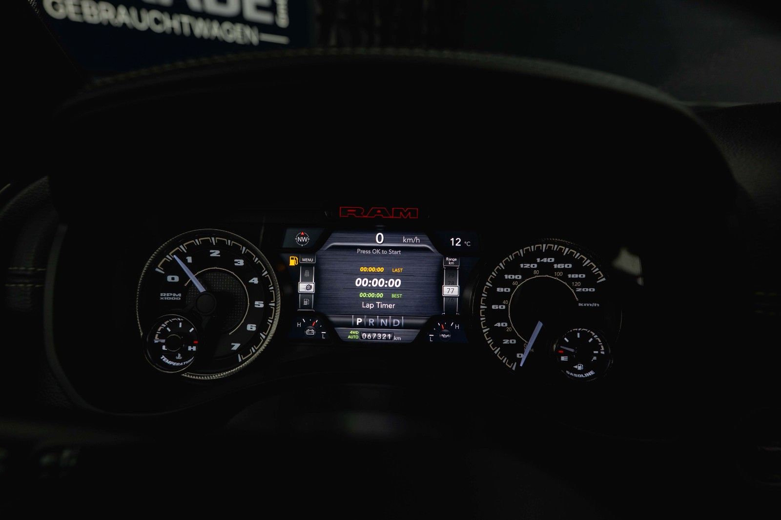 Fahrzeugabbildung Dodge RAM 5.7 V8 HEMI 4x4 NIGHT GT SPORT Night-Paket