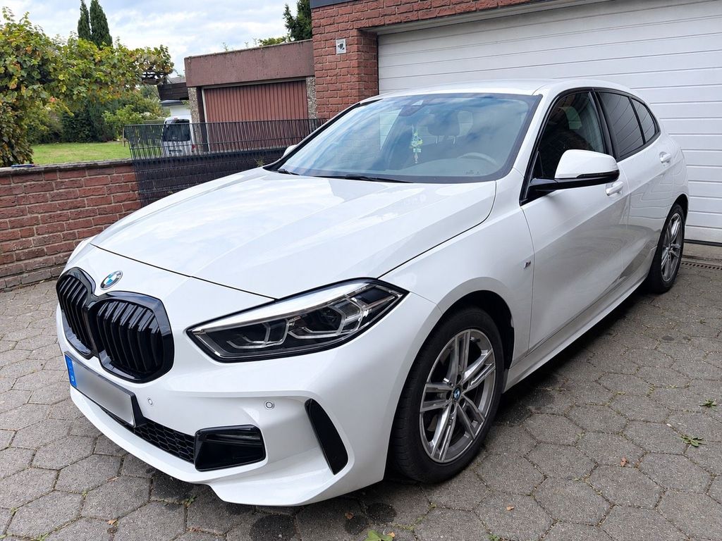 Image of BMW 118