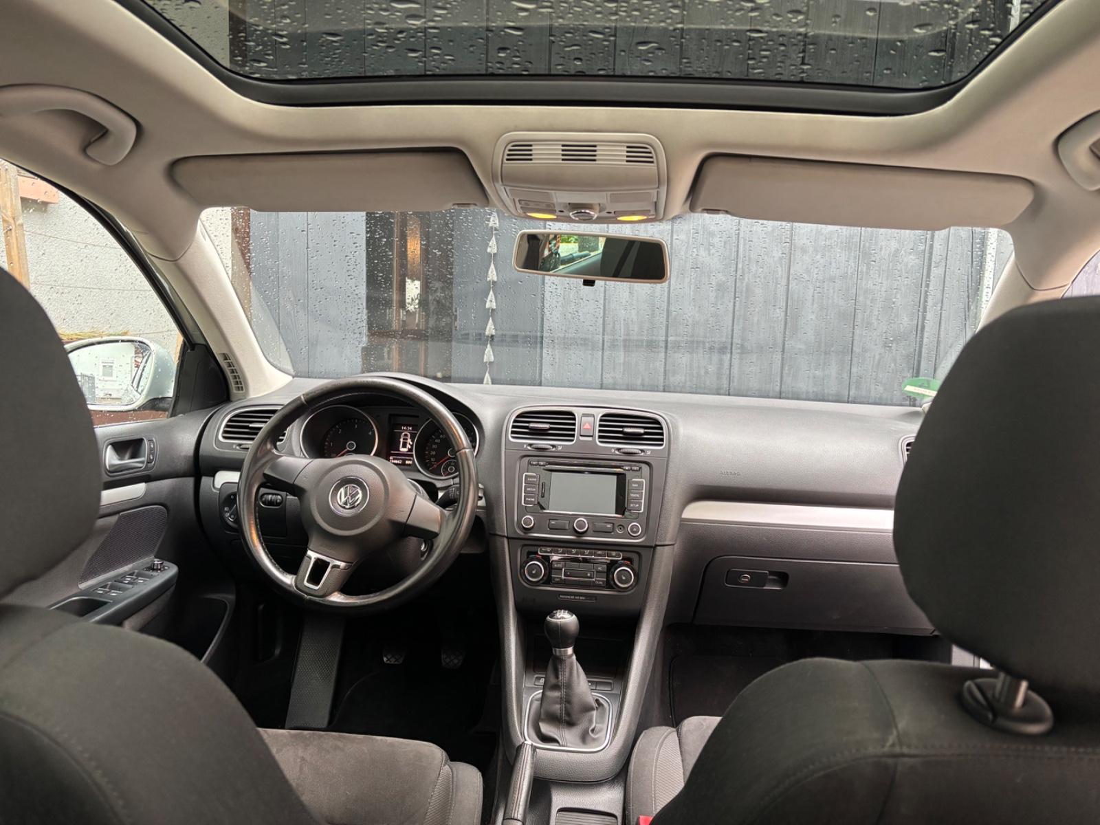 Volkswagen Golf 2011 — photo 6