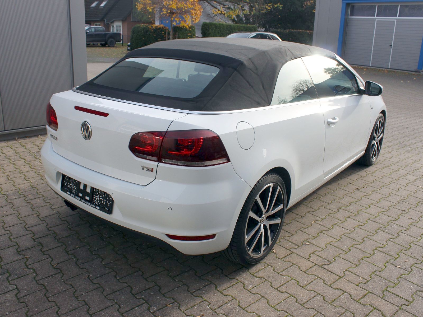 Fahrzeugabbildung Volkswagen Golf Cabriolet Cup 1,4 TSI