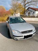 Ford Mondeo 1,8 92 kW Ghia - Ford Mondeo aus 2003: Ghia