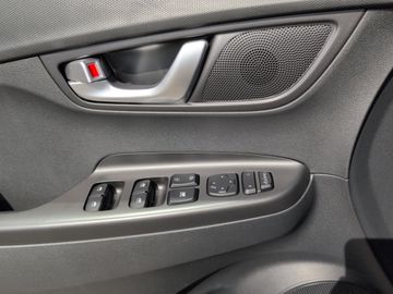 Hyundai Kona Trend Elektro Kam.+KeyLess+Navi+SHZ+ACC+LM