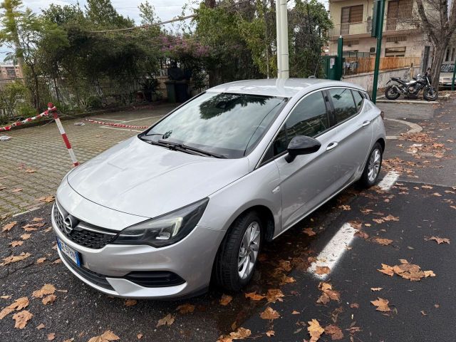 Opel Astra 1.2 Turbo 110 CV Sportback Sports Tou