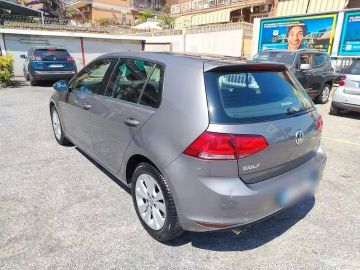 Volkswagen Golf - 3