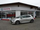 Toyota Corolla 1,8 Hybrid Sondermodell: Team D