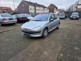 Peugeot peugeot 1.4 benzin mit automatik getriebe - Peugeot Gebrauchtwagen von 2000