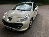 Peugeot 207 CC Platinum HDi FAP 110 Platinium - Peugeot 207 Platinum mit Diesel-Antrieb