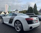 Audi R8 Coupe 4.2 FSI quattro/R-Kamera/B&O/Carbon - Audi R8 mit Benzin-Antrieb: Sportwagen, 4.2