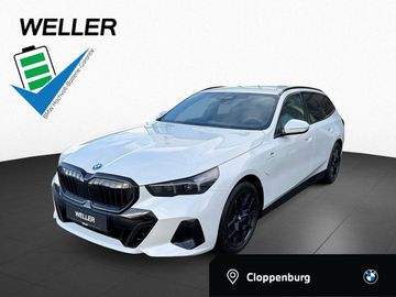 BMW Leasingangebot: BMW 550e xDrive Touring M Sportpaket HUD LkHz AHK