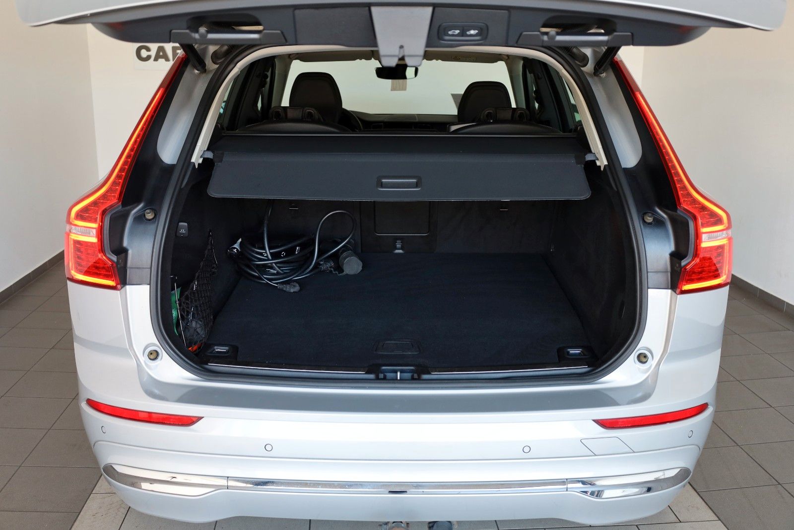 Fahrzeugabbildung Volvo XC60 T6 AWD Inscription,Kamera,4xSH,ACC,Pano,AHK