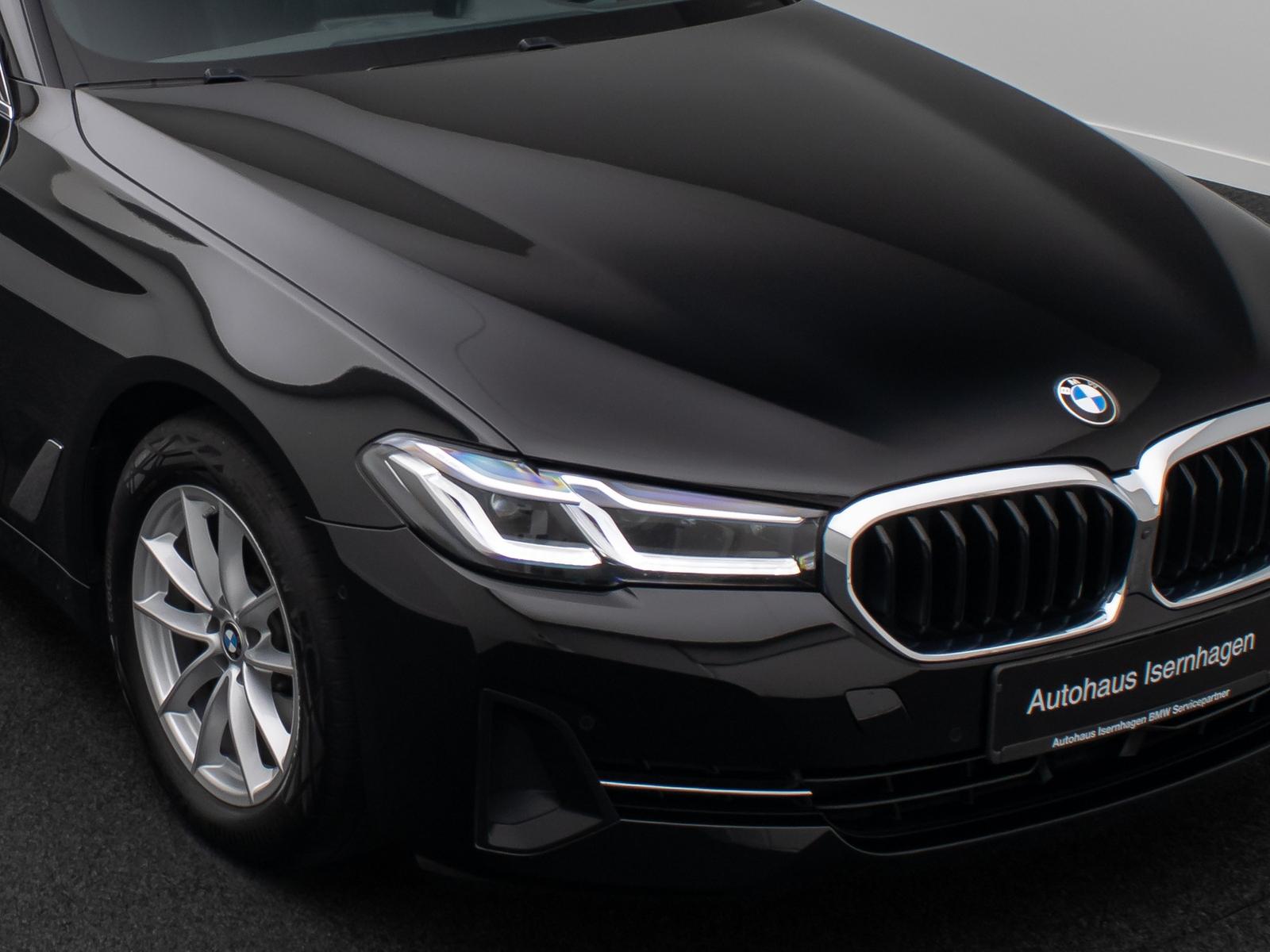 BMW 520d ACC 360°HUD DAB Panorama 4xKlima Komfort