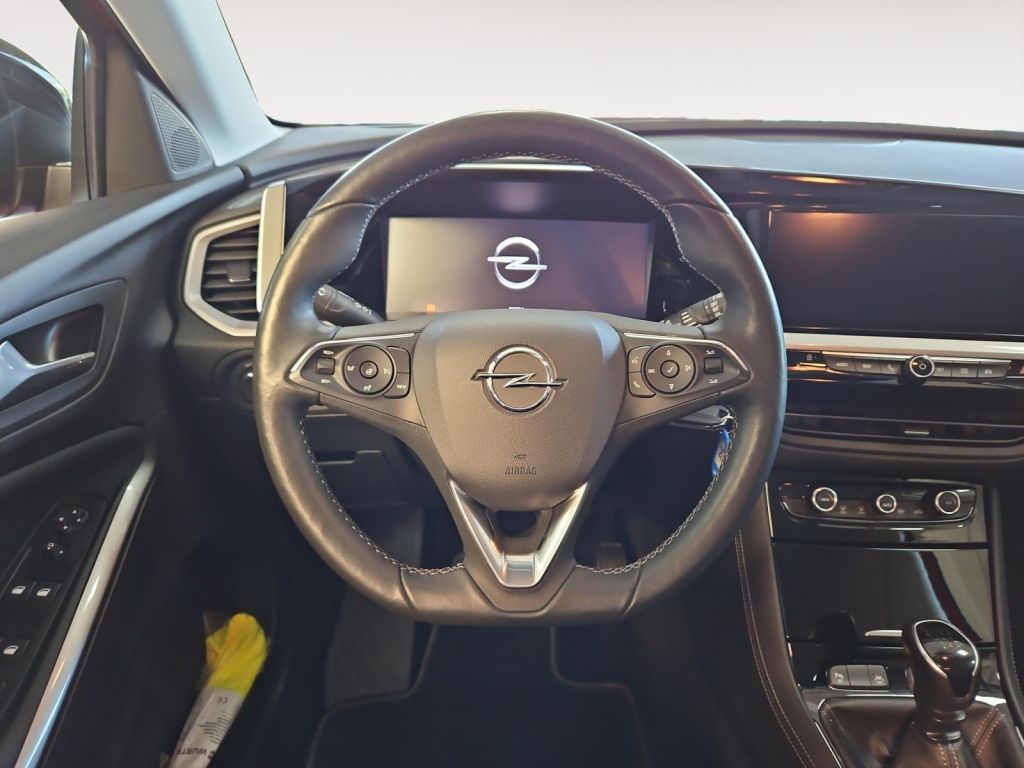 Fahrzeugabbildung Opel Grandland 1.2 DI GS, Navi, RFK, SHZ, LHZ,FSH