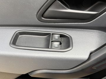 Dacia Duster Essential TCe 100 ECO-G 2WD *WEBASTO*
