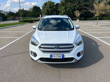 Ford Kuga - 2