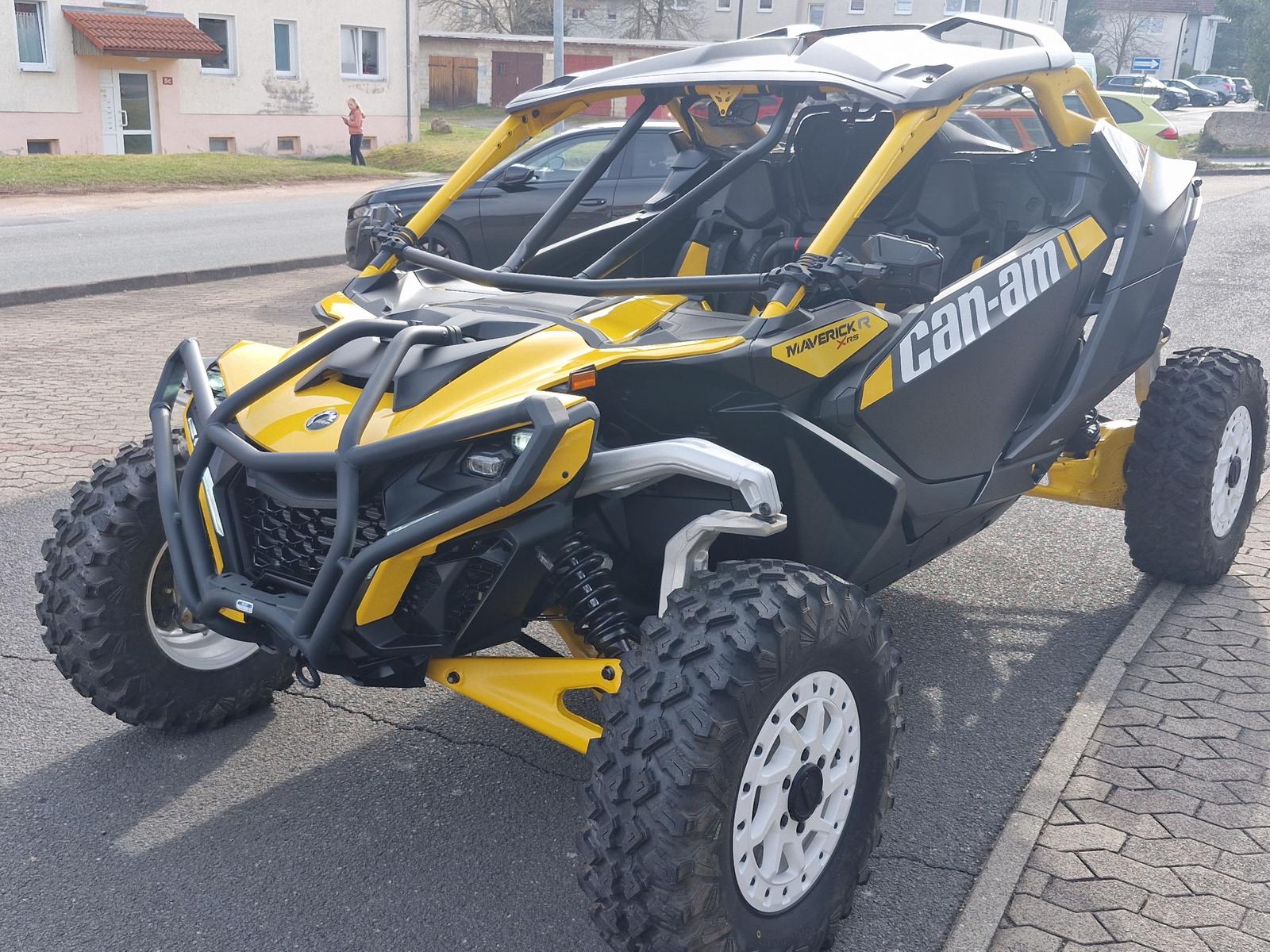 Can-Am Maverick R XRS LOF Offen