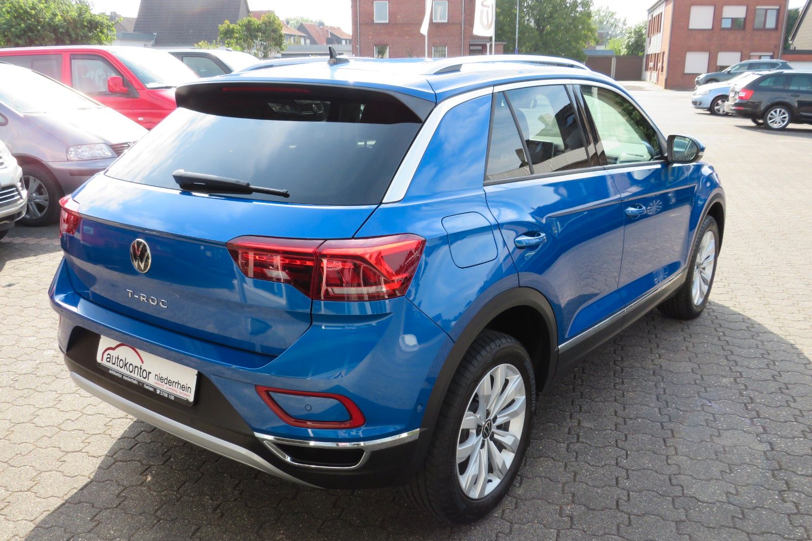 Fahrzeugabbildung Volkswagen T-Roc Style KAMERA ACC NAVI APP SITZH DIGI-COPI
