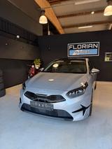 Kia cee'd / Ceed 1.5 T-GDI DCT Spirit Sportswago...