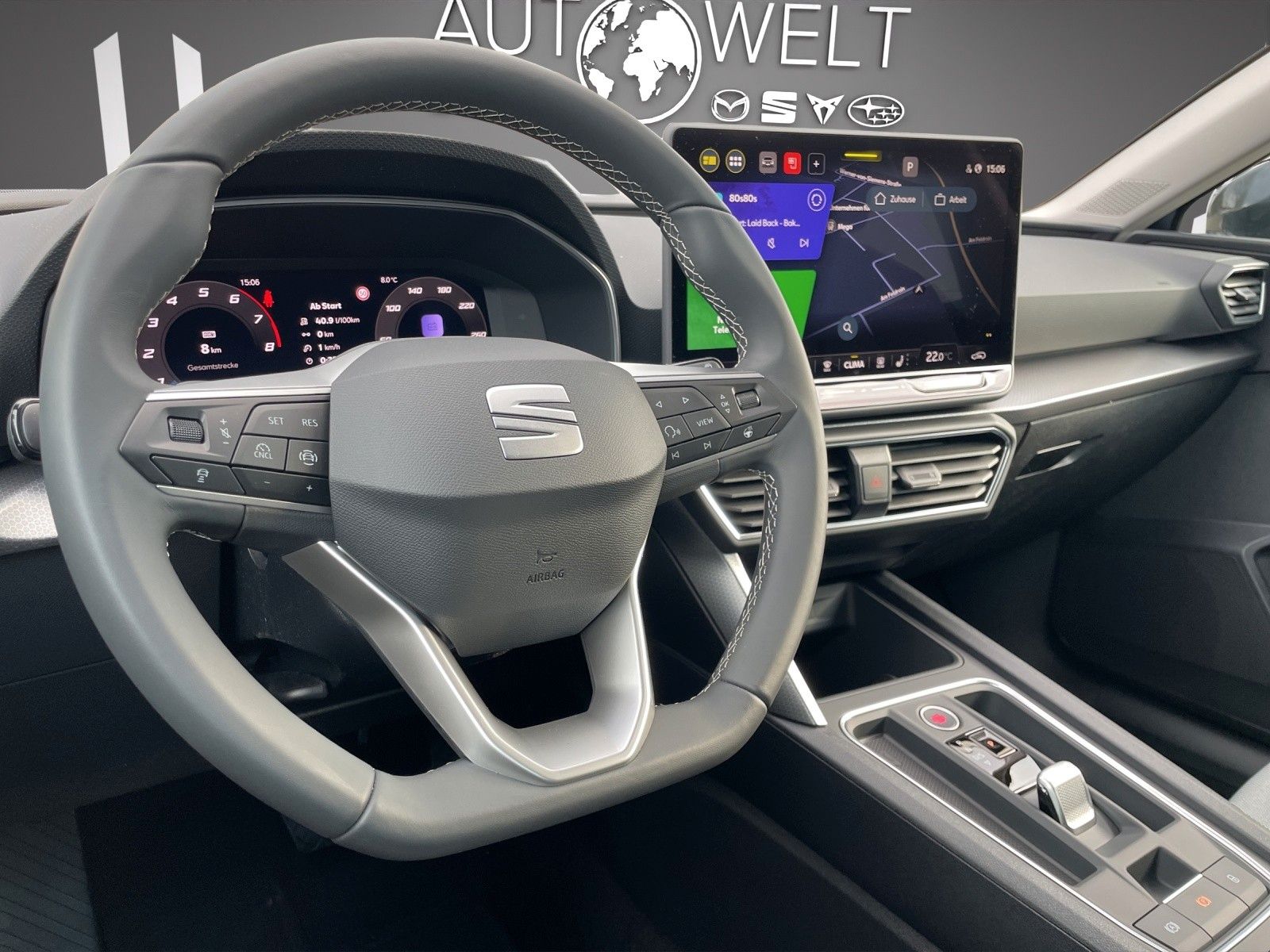 Fahrzeugabbildung SEAT Leon Sportstourer 1.5 eTSI DSG LED/NAVI/SHZ/LHZ