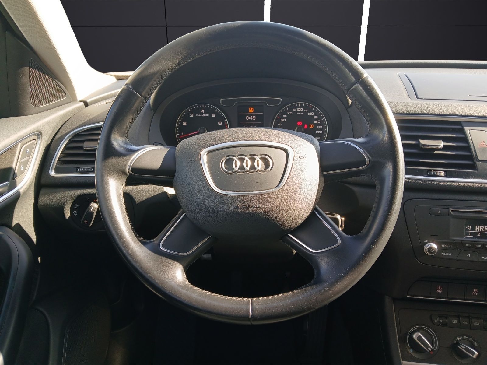 Fahrzeugabbildung Audi Q3 TFSI LED AHK SH