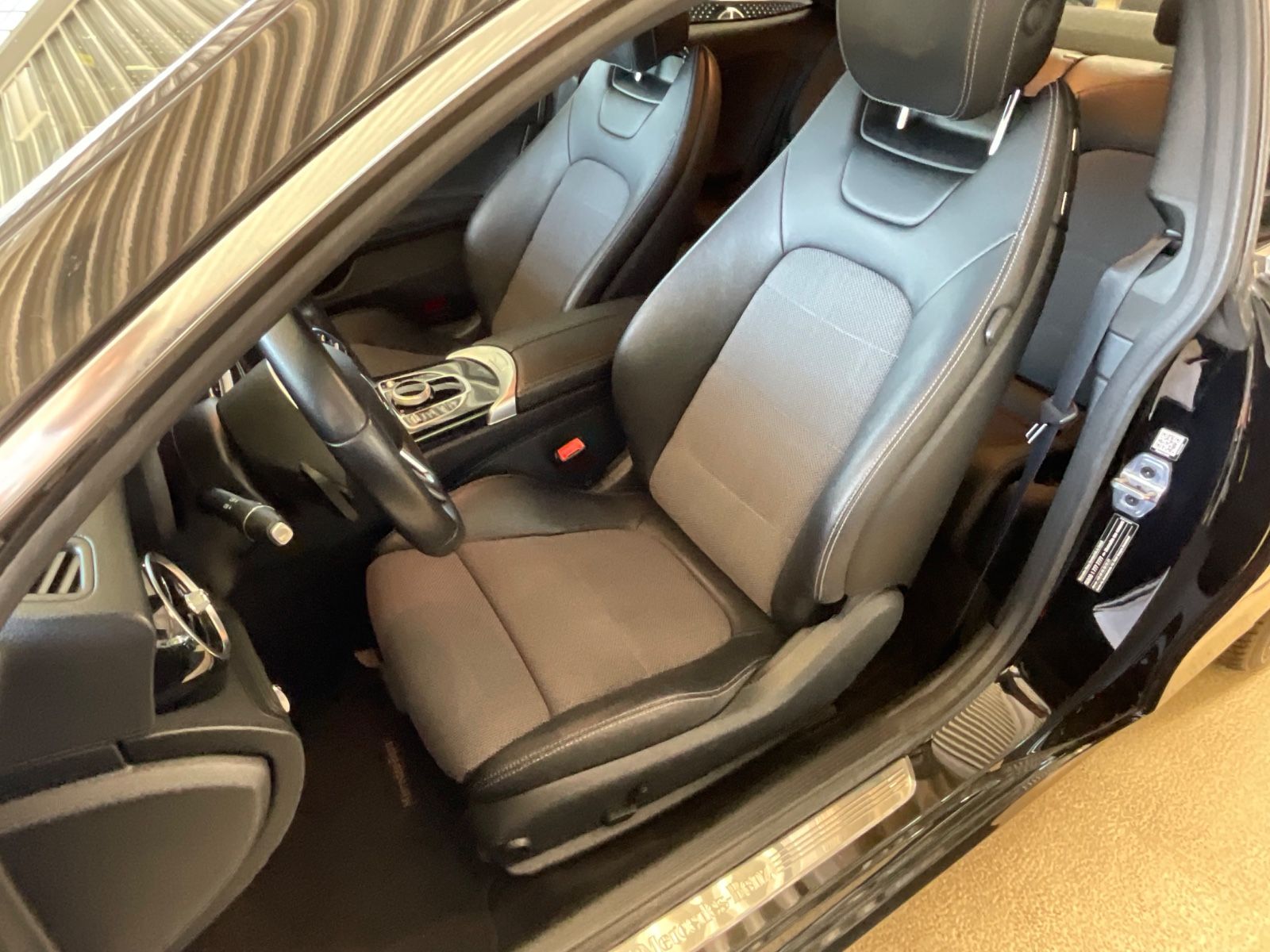 Fahrzeugabbildung Mercedes-Benz C 220 d Coupe * AMG FELGEN *