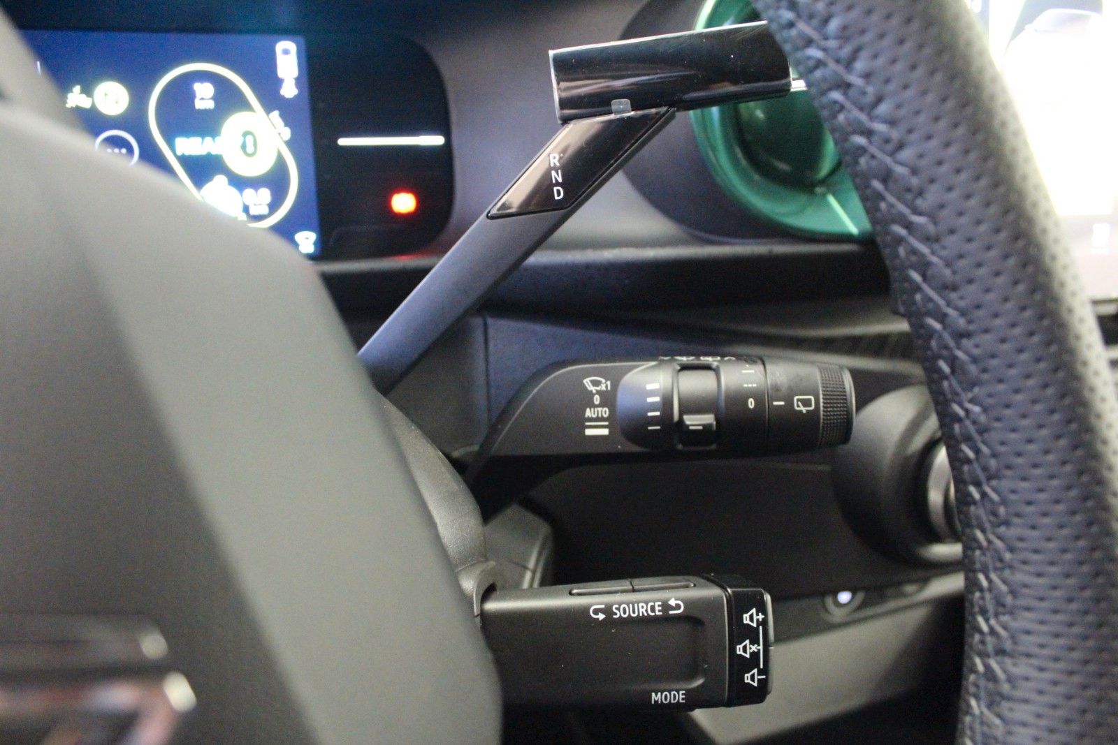 Fahrzeugabbildung Renault Twingo E-Tech 80 Urban Range *Vollausstattung*