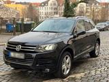Volkswagen Verkaufe VW Touareg 2014 Euro 5 - Volkswagen Touareg: 2.5
