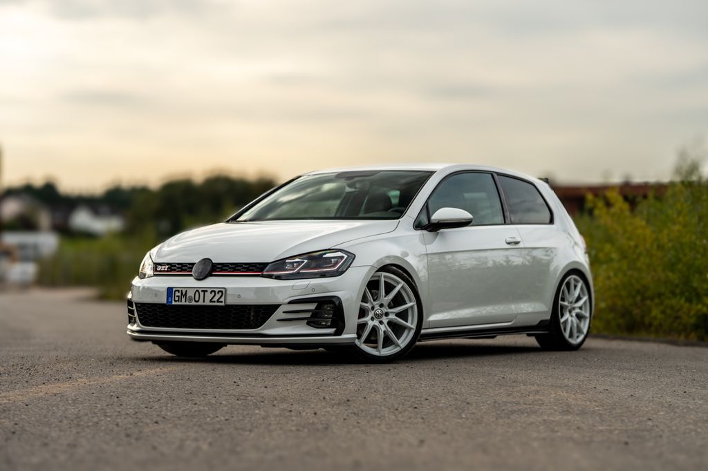 Image of Volkswagen Golf