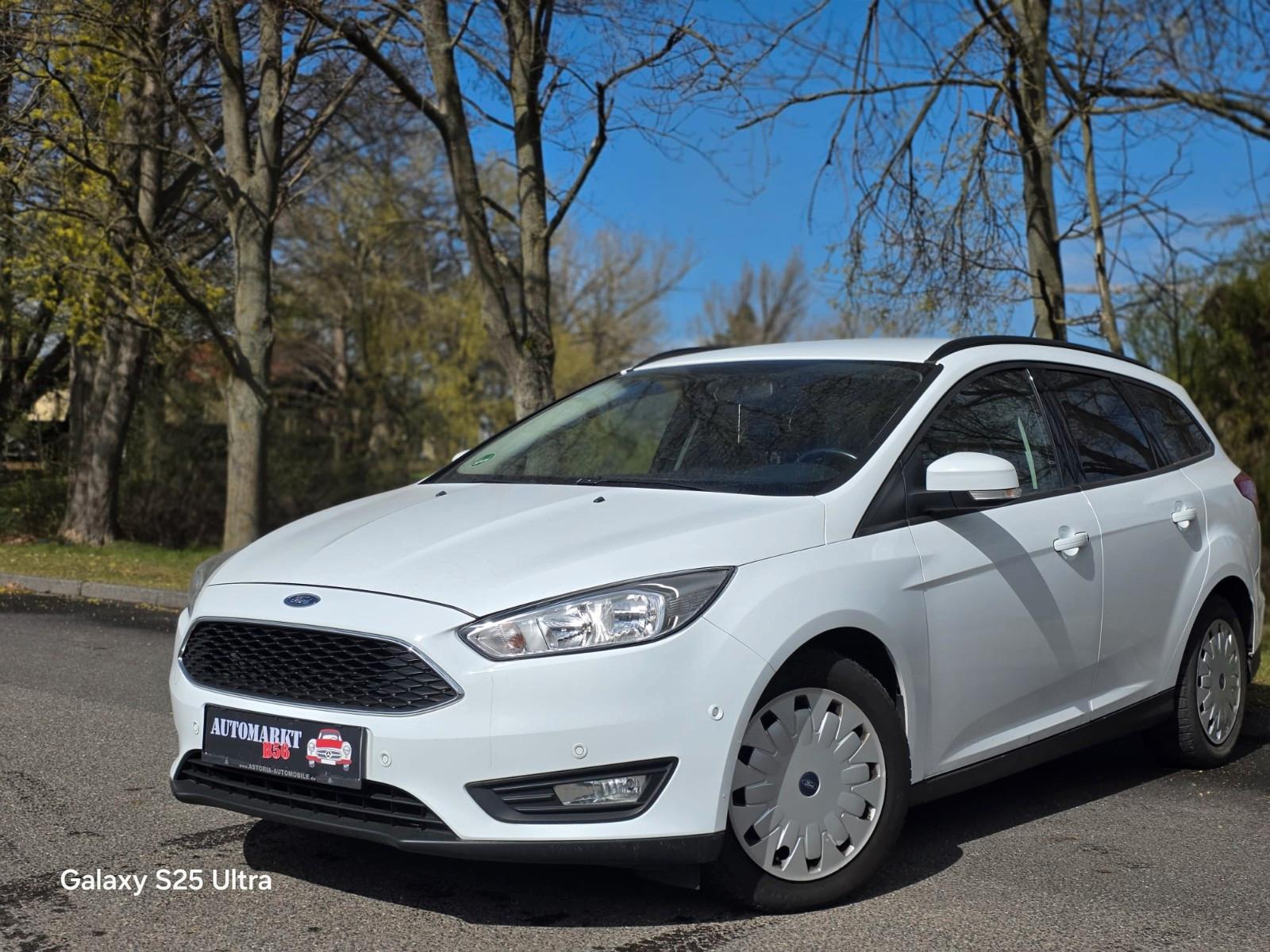 Ford Focus Turnier/NAVI/TEMPO/SITZHZNG/TÜ&INSPK/BERG