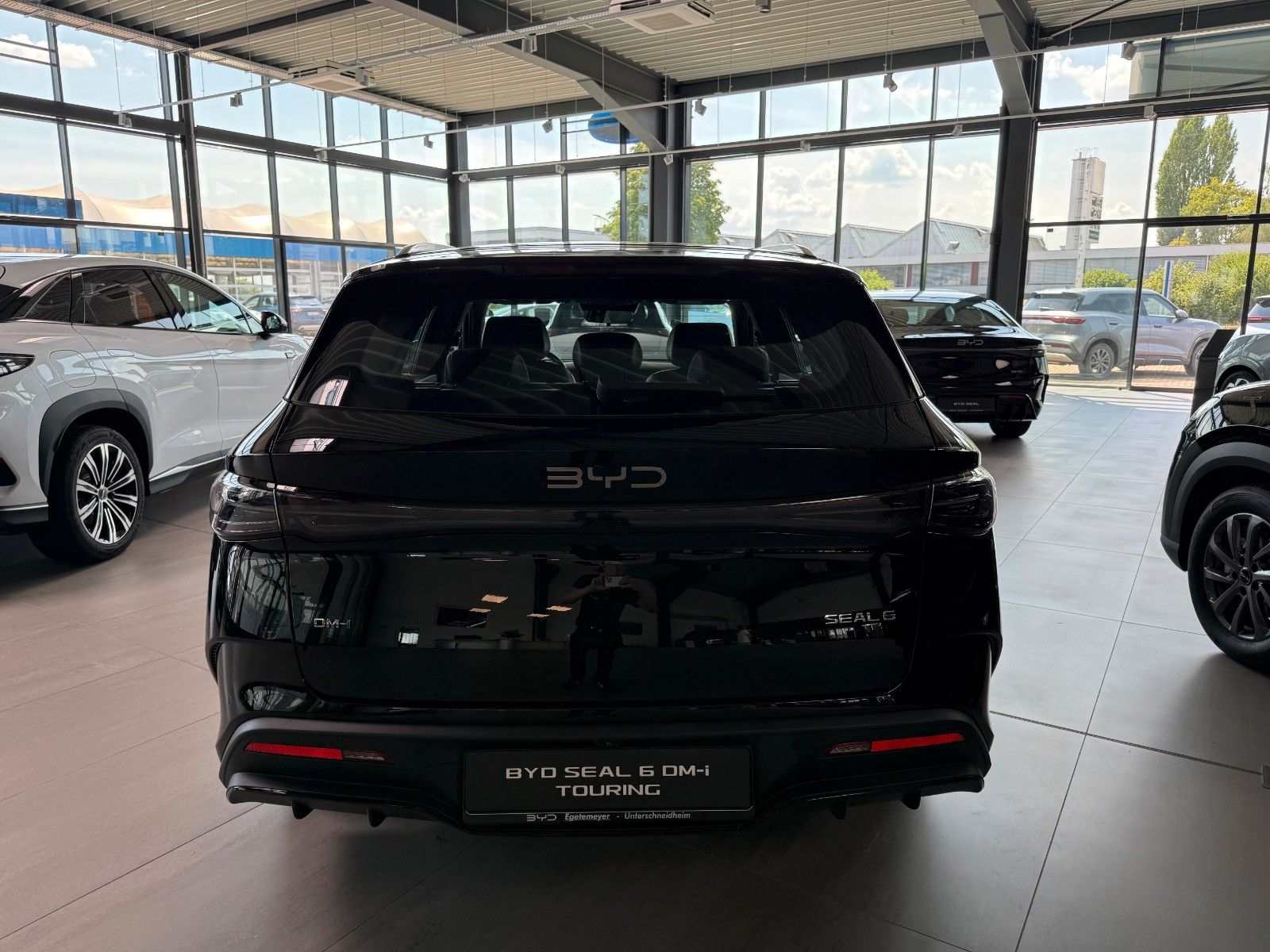 BYD SEAL