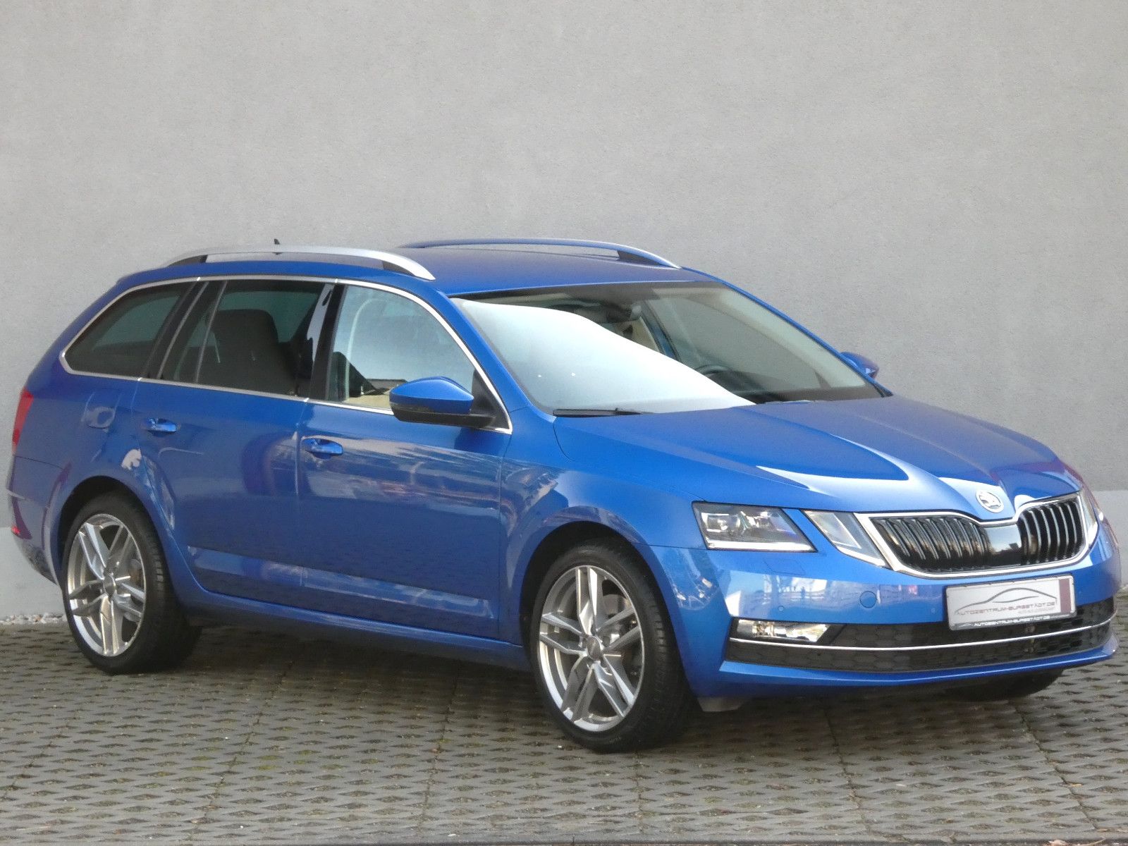 Skoda Octavia Combi 1,8 TSI Style/Navi/SmartLink/18"LM foto 4