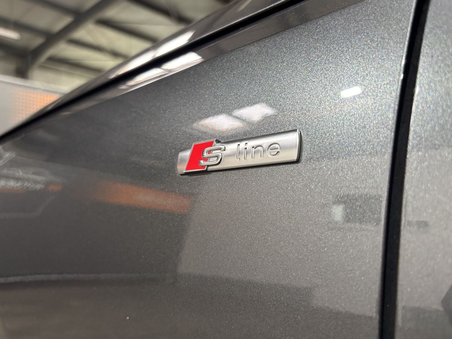 Fahrzeugabbildung Audi A4 35 TDI S line #LED#Digital#Tempomat#AHK#Ambie