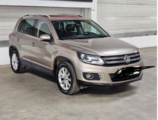 Volkswagen VW TIGUAN Lounge Sport&Style 2.0 TDi