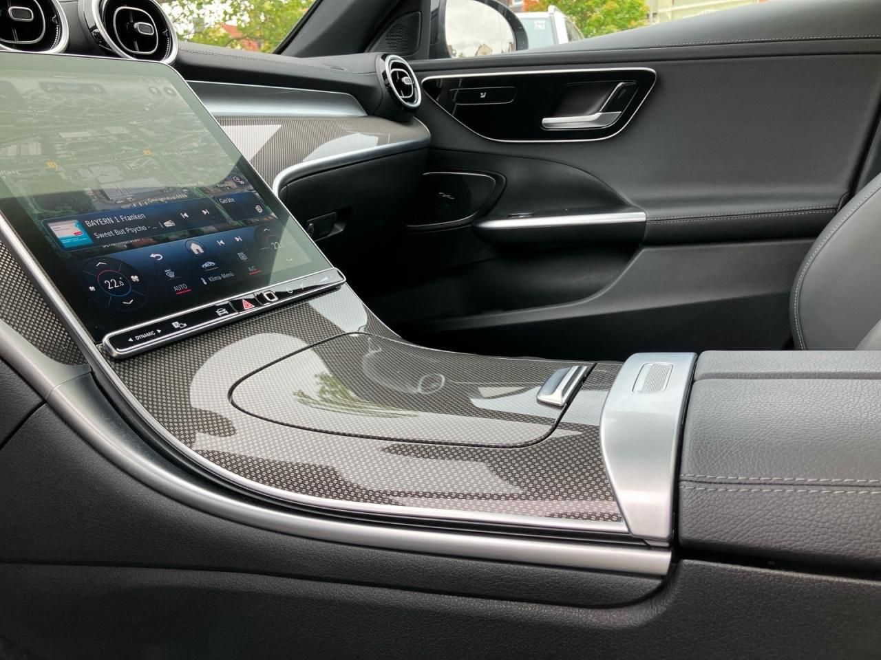 Fahrzeugabbildung Mercedes-Benz C 220 d 4M T AMG AHK Pano Night DigitalLight