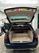 Mercedes-Benz C 300 HUD*MASSAGE*LEDER*LED*KAMARA-360*SHZ*2.HD - Hybrid (Diesel/Elektro): Blau