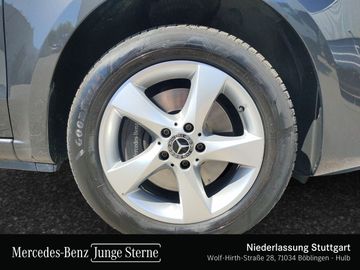 Mercedes V 220 - 5