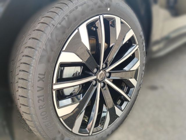 VOLVO XC 90 (Bild 9 von Array)
