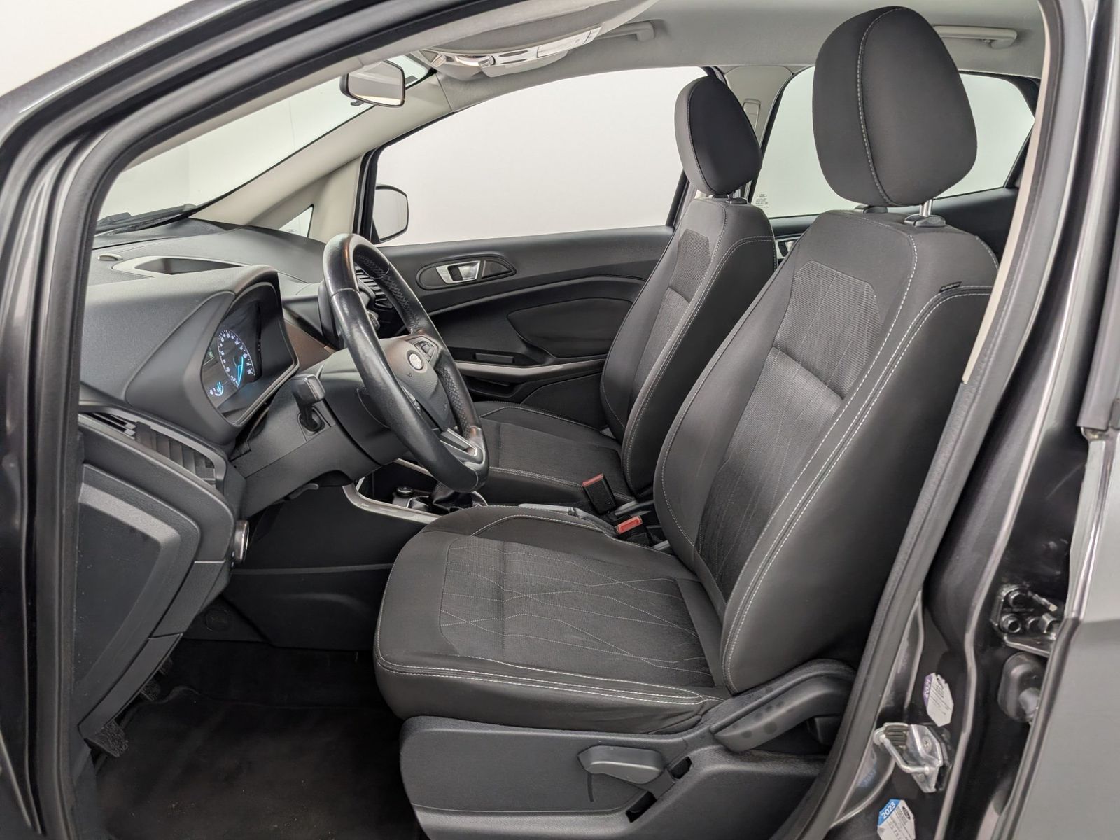 FORD EcoSport 1.0 EcoBoost Trend AHK Winterpaket – Bild 8